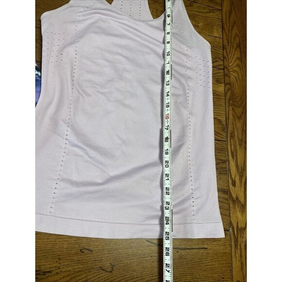 Lot Of Two Fabletics Dusty Pink Tank Perforated Seamless Women's Small? Bra - Picture 7 of 10